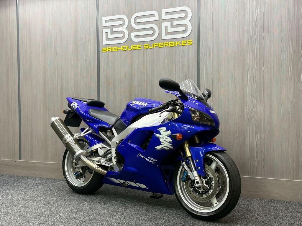 Yamaha R1 Super Sports 1000