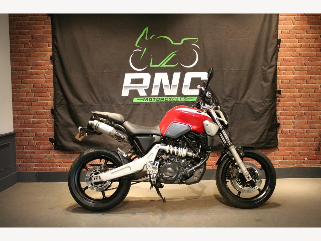 Yamaha MT-03
