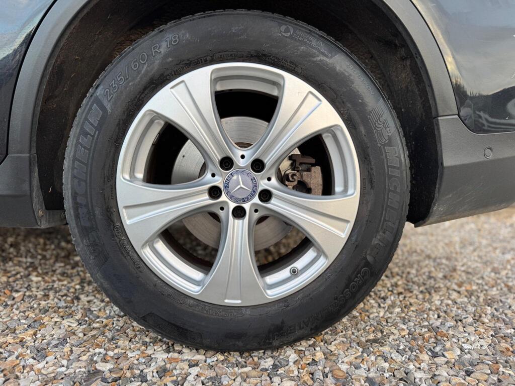 Mercedes-Benz GLC 2.1 GLC220d Sport (Premium) G-Tronic 4MATIC Euro 6 (s/s) 5dr thumbnail 52