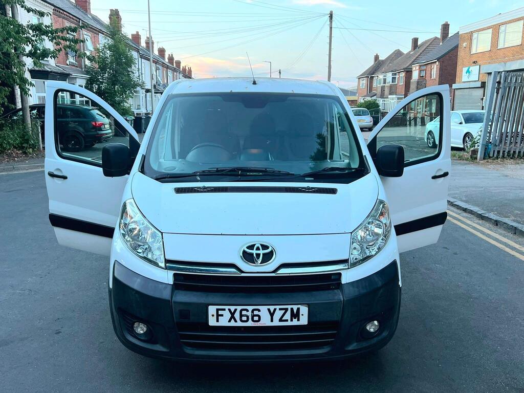 Toyota ProAce