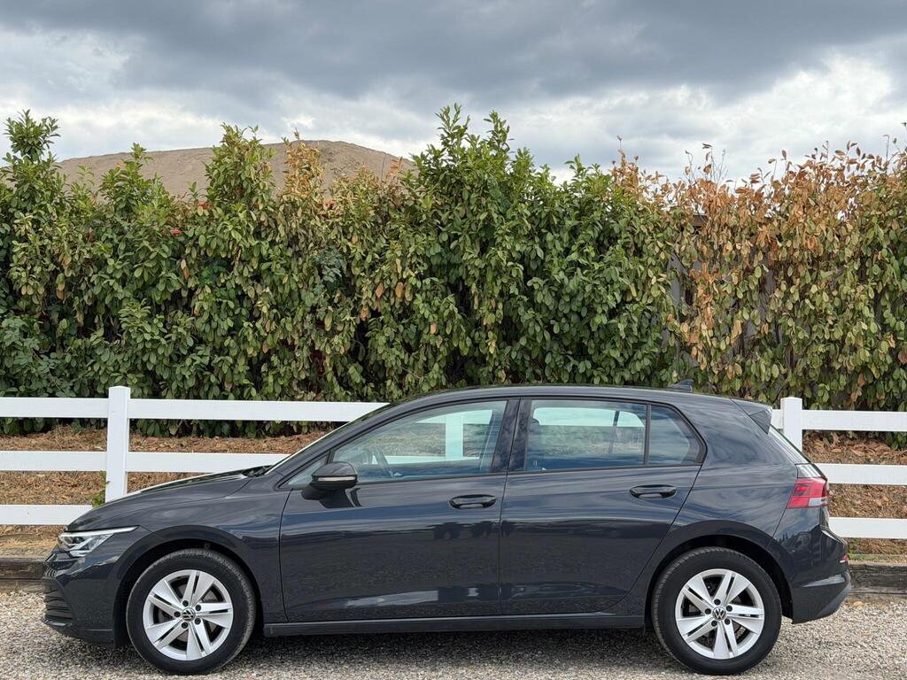 2023 Volkswagen Golf thumbnail 12