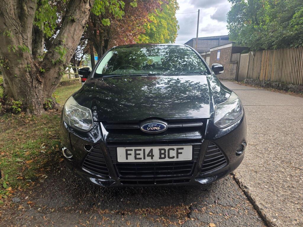 Ford Focus Hatchback 1.0T EcoBoost Zetec Euro 5 (s/s) 5dr