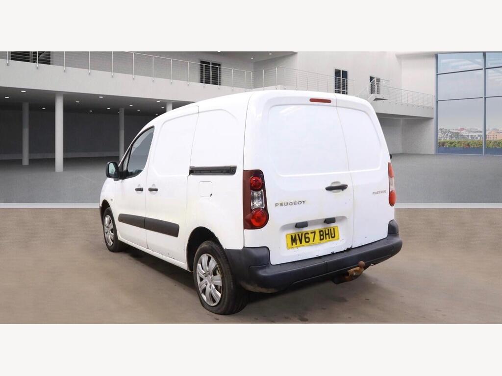 2017 Peugeot Partner thumbnail 5