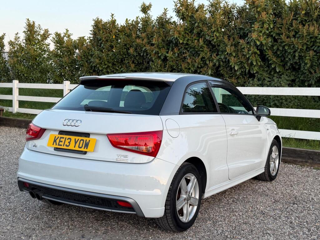 2013 Audi A1 thumbnail 14