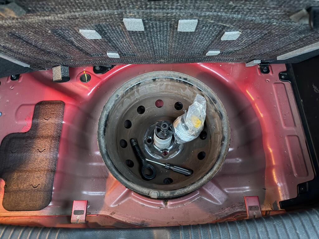 2013 Kia Picanto thumbnail 33