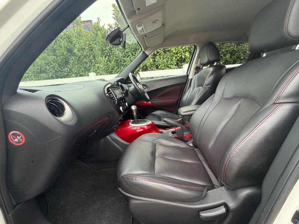 Nissan Juke 1.6 Tekna CVT Euro 5 5dr thumbnail 18