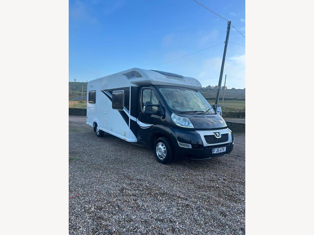 Bailey Approach Autograph 765 Motorhome Family Motor home Camopervan