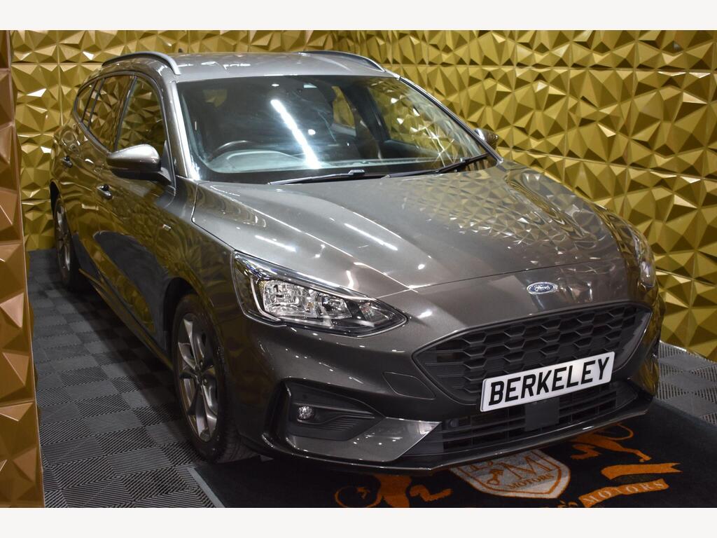 Ford Focus Estate 1.0T EcoBoost ST-Line Auto Euro 6 (s/s) 5dr
