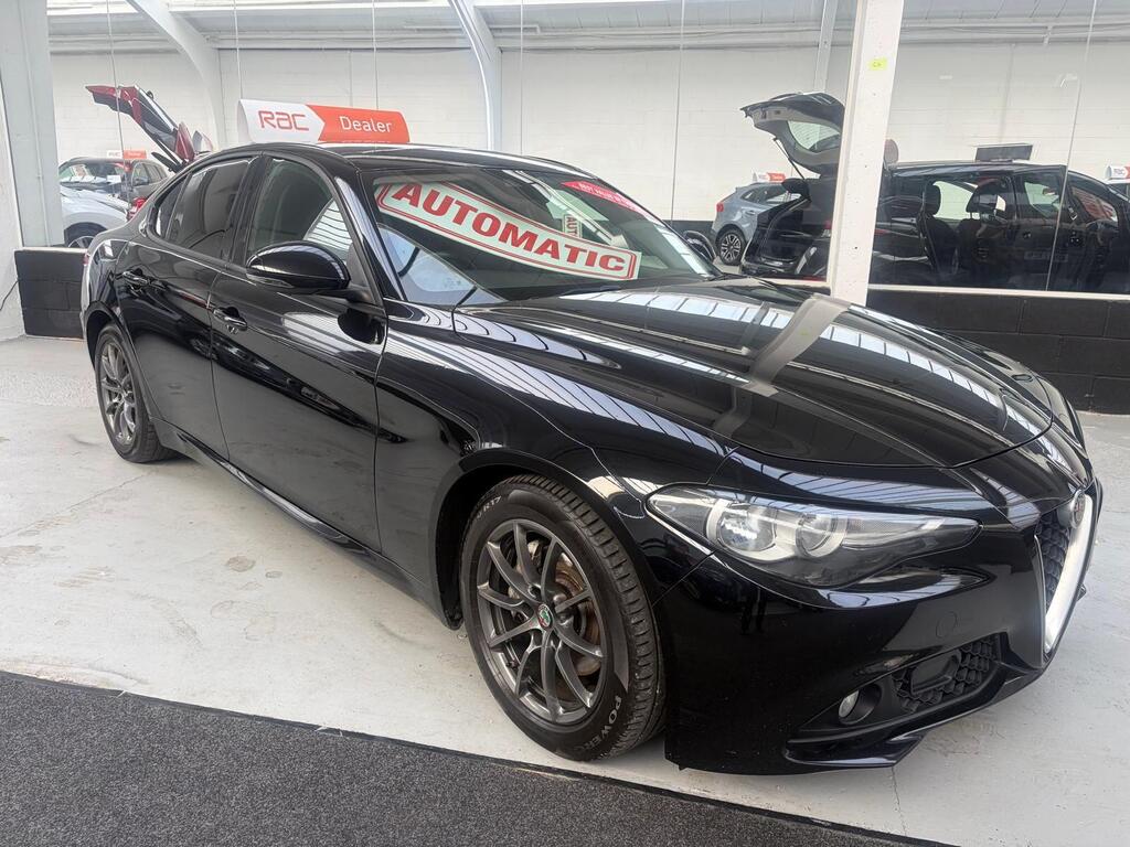 Alfa Romeo Giulia Saloon 2.2 TD Super Auto Euro 6 (s/s) 4dr