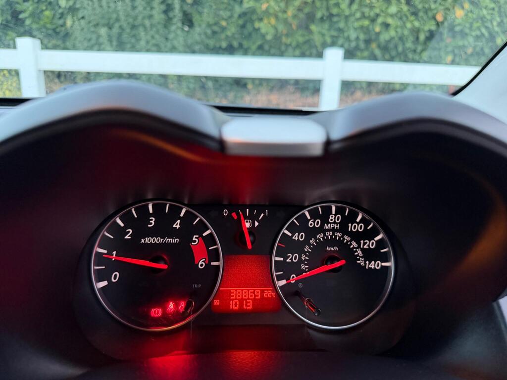 2010 Nissan Note thumbnail 22