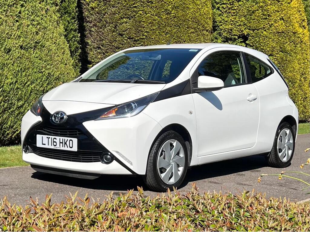 Toyota AYGO Hatchback 1.0 VVT-i x-play Euro 6 3dr