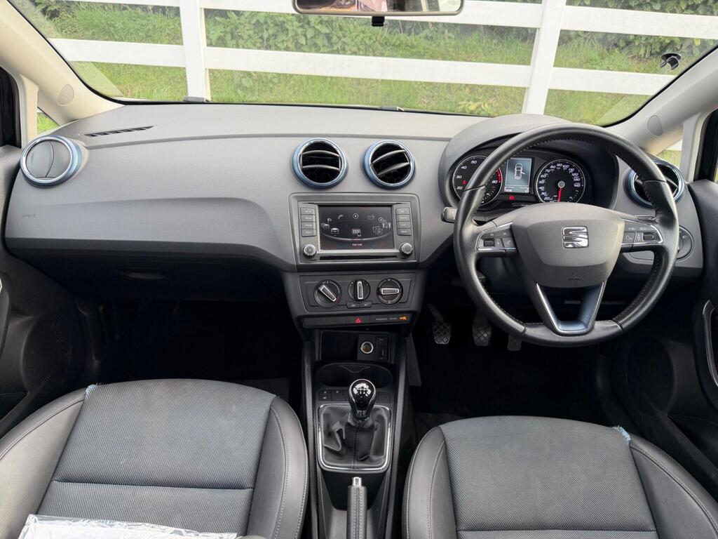 2016 SEAT Ibiza thumbnail 15