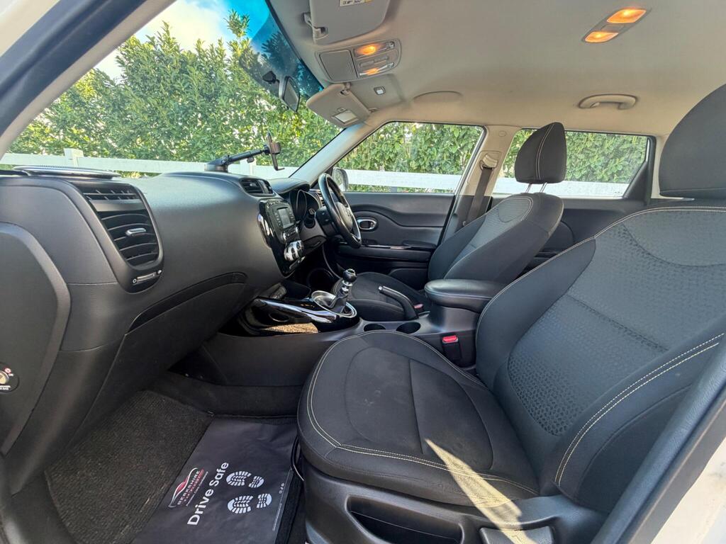 2014 Kia Soul thumbnail 29