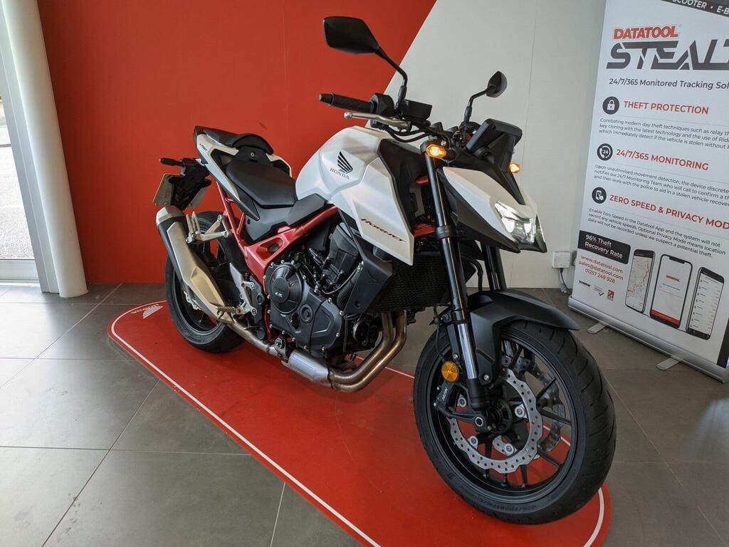 Honda CB750 Hornet
