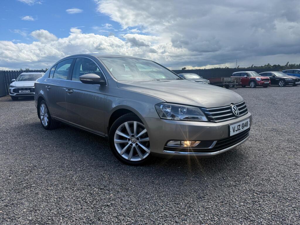 Volkswagen Passat Saloon 2.0 TDI BlueMotion Tech Executive Euro 5 (s/s) 4dr