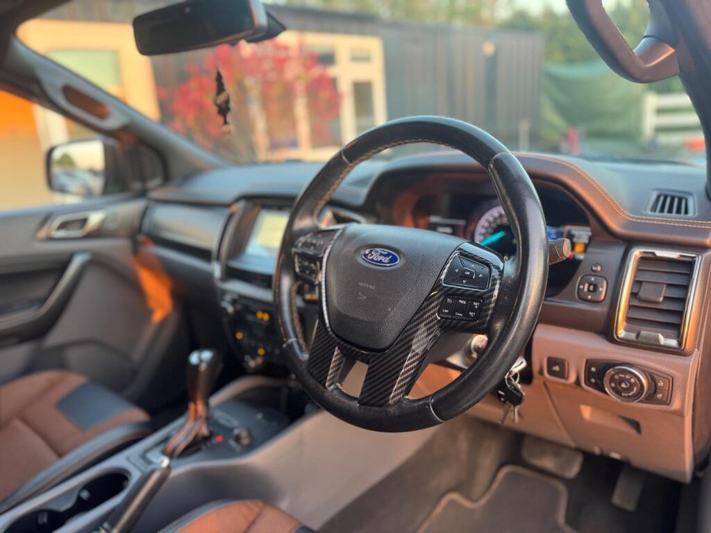 Ford Ranger 3.2 TDCi Wildtrak Auto 4WD Euro 5 4dr thumbnail 7