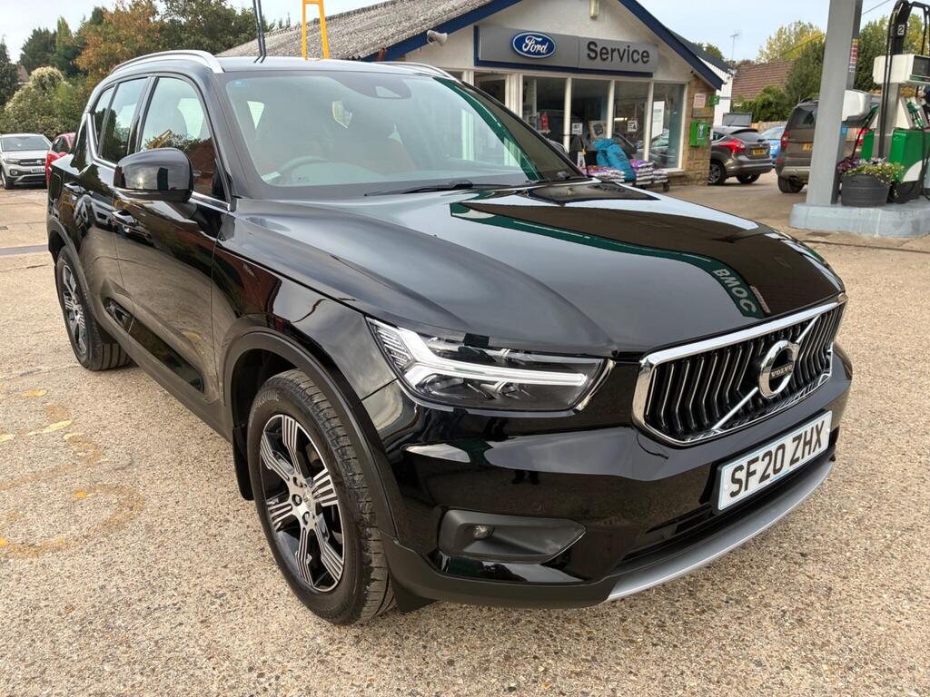 2020 Volvo XC40