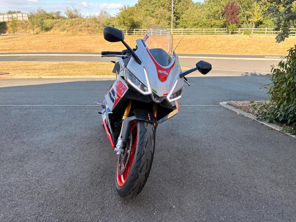Aprilia RS 660