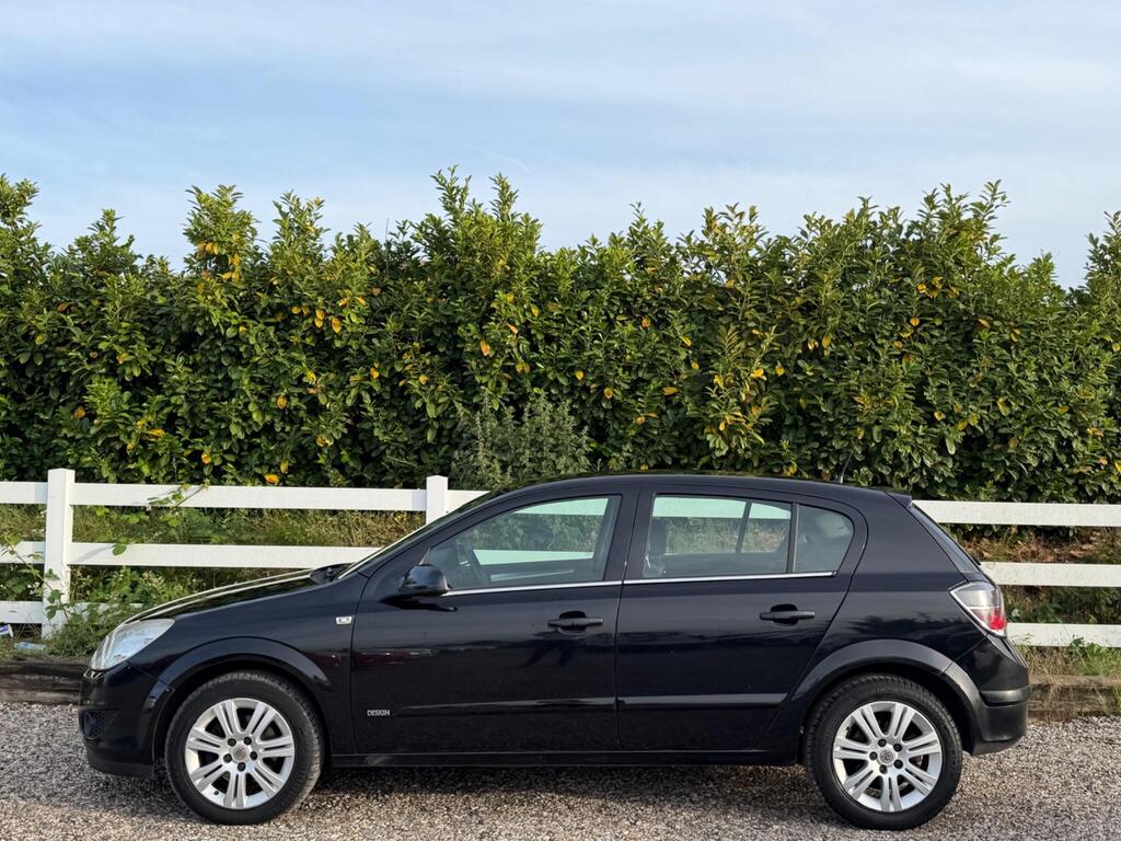 2009 Vauxhall Astra thumbnail 10