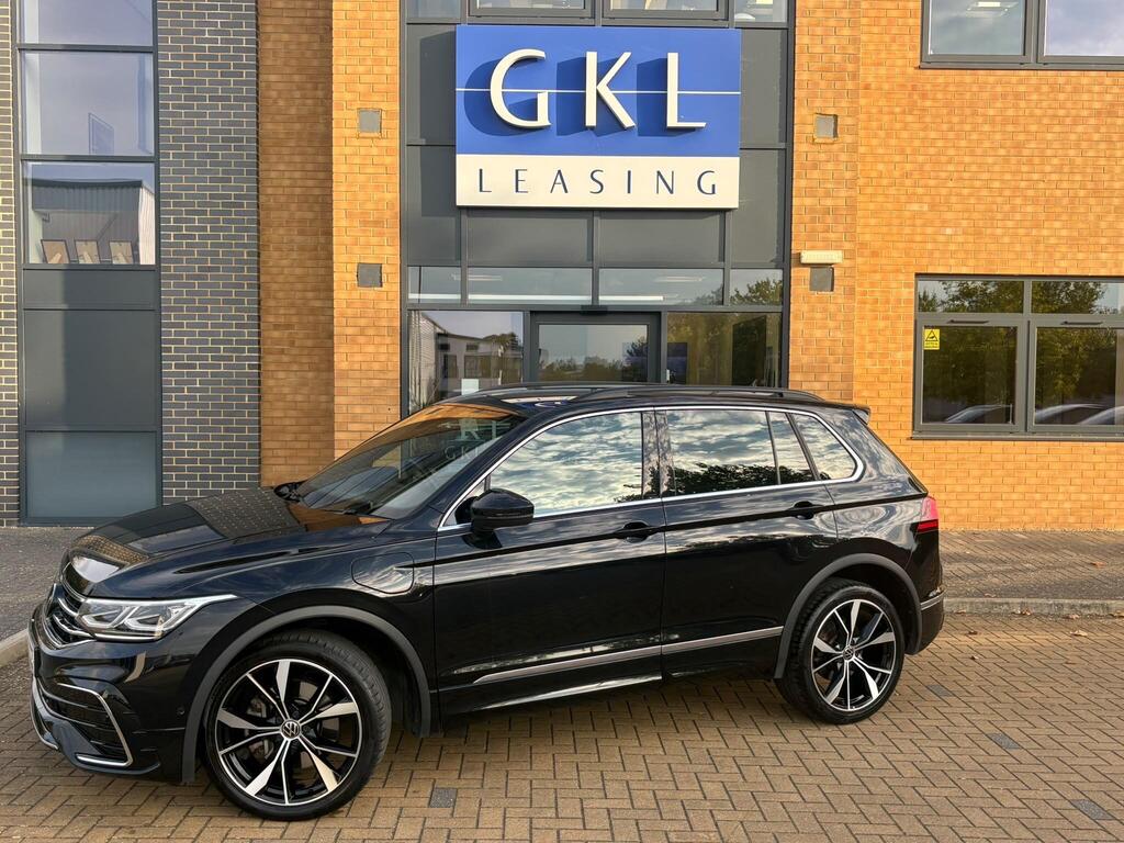 Volkswagen Tiguan SUV 1.4 TSI 13kWh R-Line DSG Euro 6 (s/s) 5dr