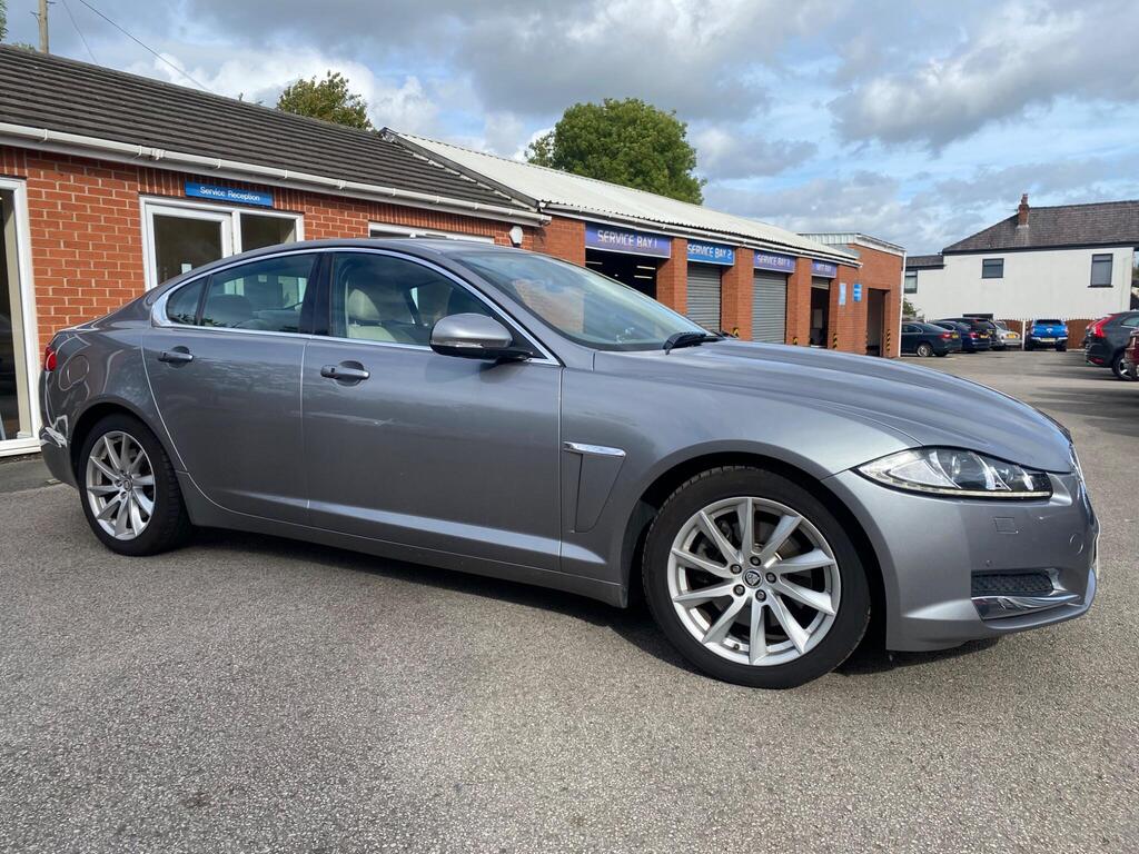 Jaguar XF Saloon 2.2d Premium Luxury Auto Euro 5 (s/s) 4dr