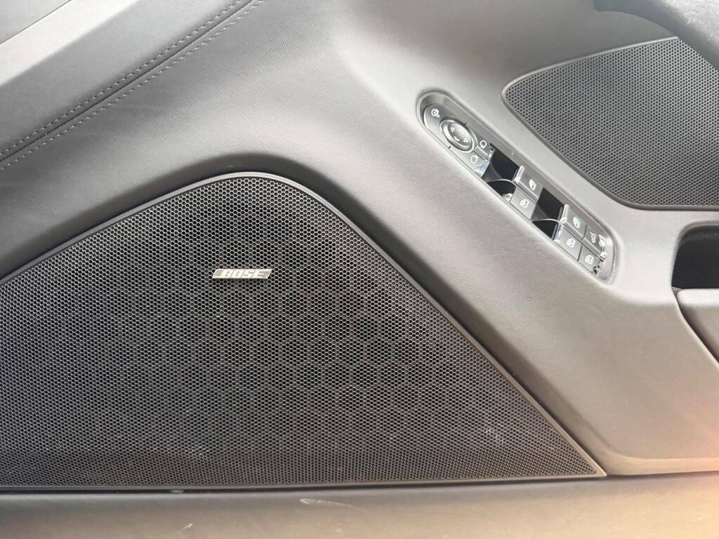 2015 Porsche Panamera thumbnail 48