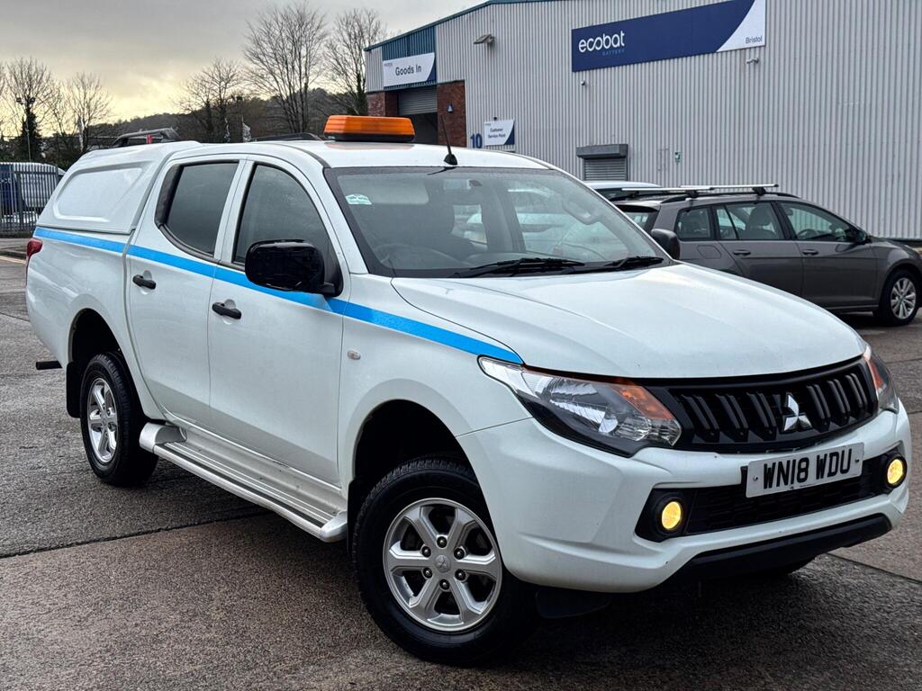 Mitsubishi L200 Pickup 2.4 DI-D DC 4Life 4WD Euro 6 (s/s) 4dr