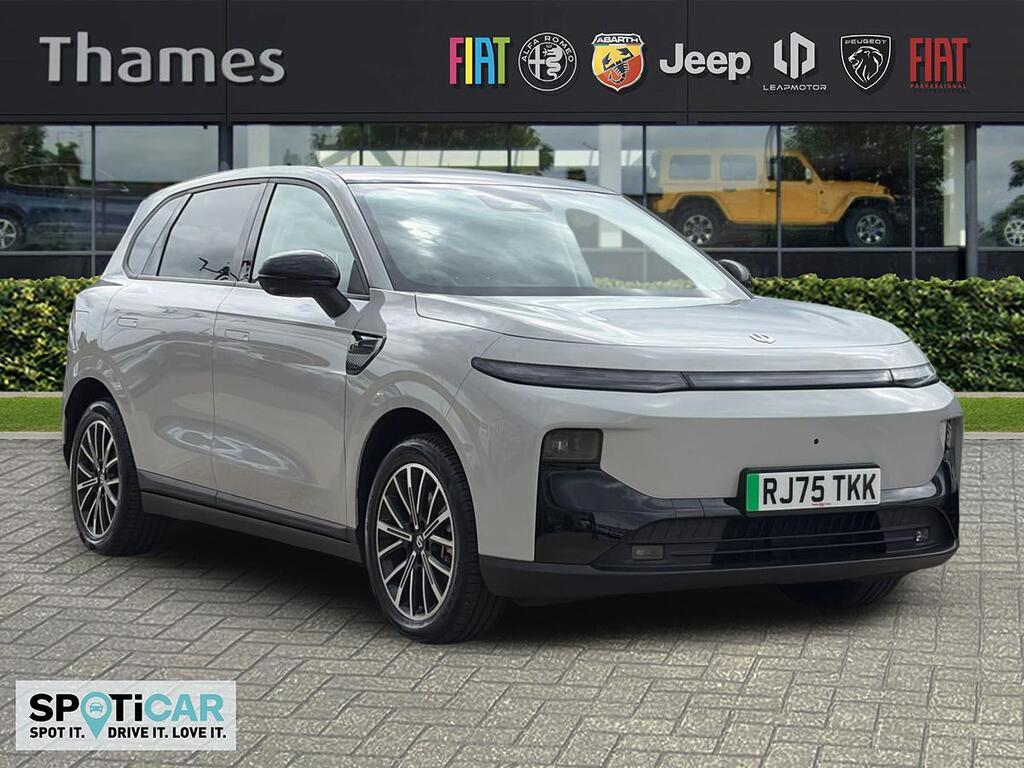Leapmotor B10