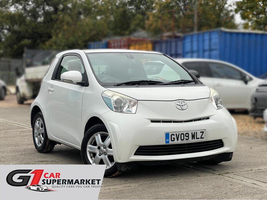 Toyota iQ