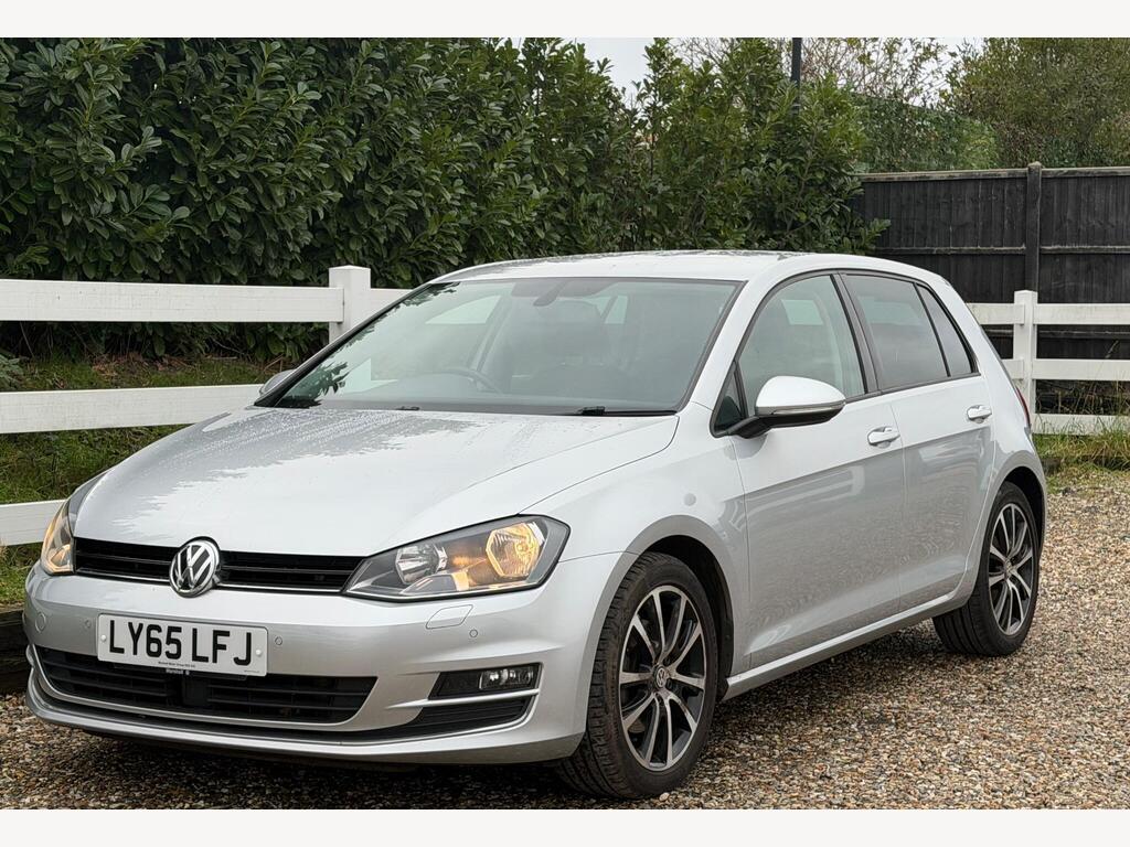 2016 Volkswagen Golf thumbnail 8