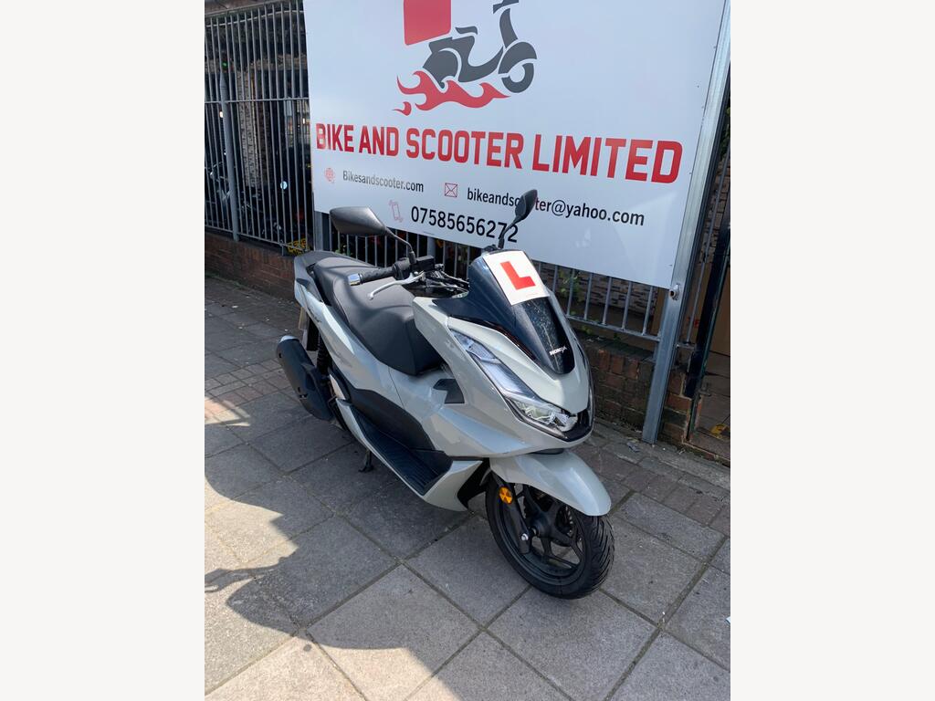 Honda PCX125 Scooter 125 CVT V-Belt Euro 5