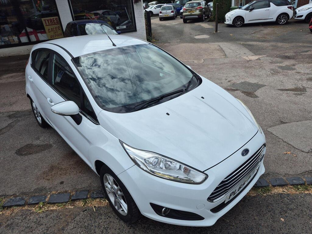 Ford Fiesta Hatchback 1.25 Zetec Euro 6 5dr