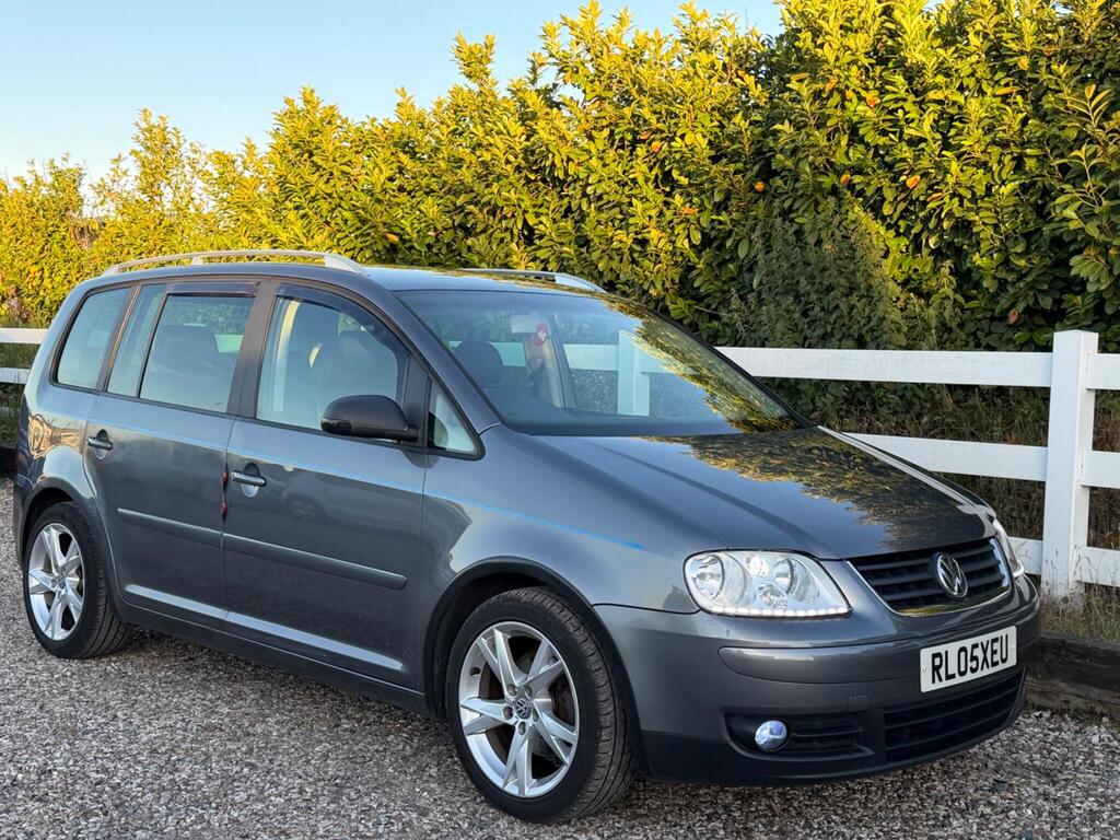 2005 Volkswagen Touran thumbnail 4