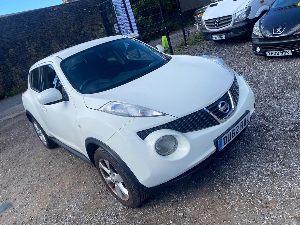 Nissan Juke SUV 1.6 Acenta Euro 5 (s/s) 5dr