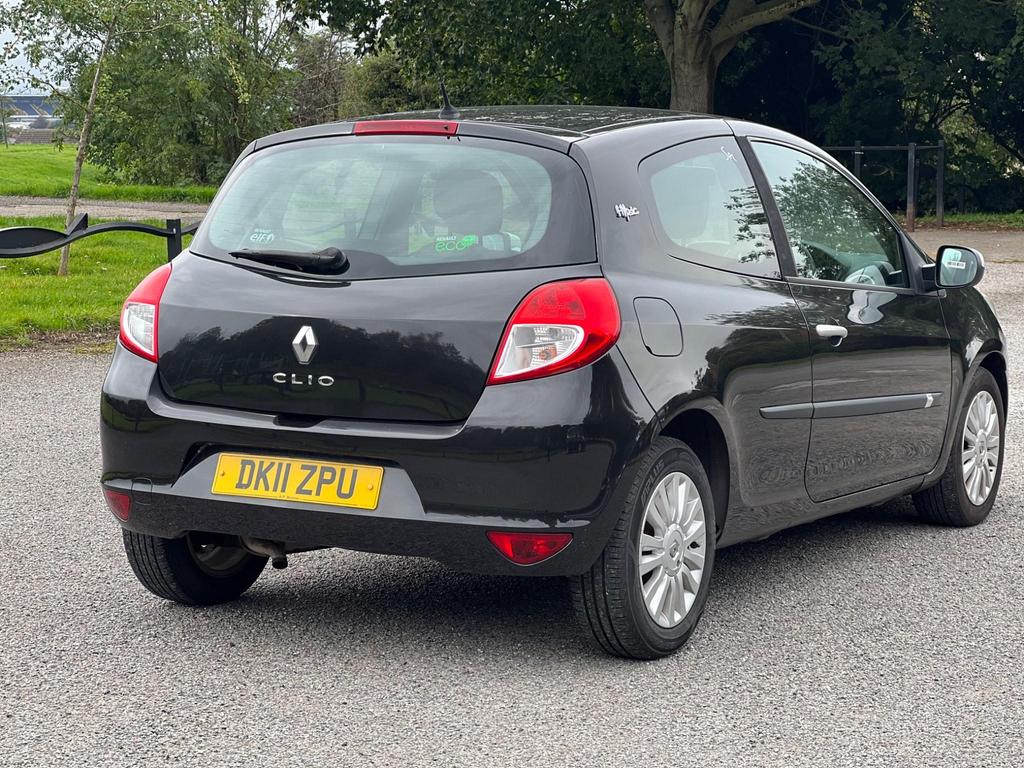 Used Renault Clio Hatchback 1.2 I-music Euro 5 3dr in Mansfield