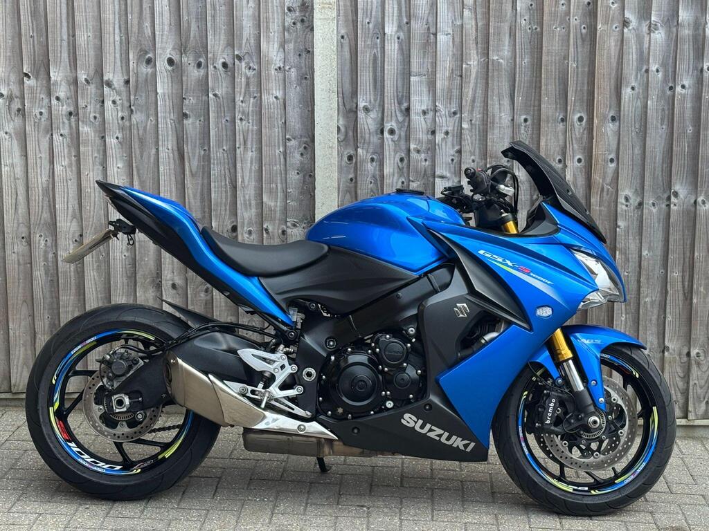 Suzuki GSX-S1000F