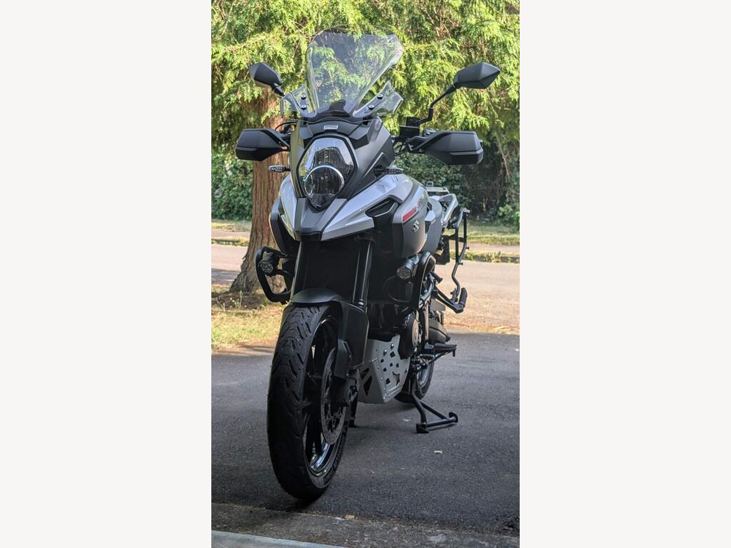 Suzuki V-Strom 1000