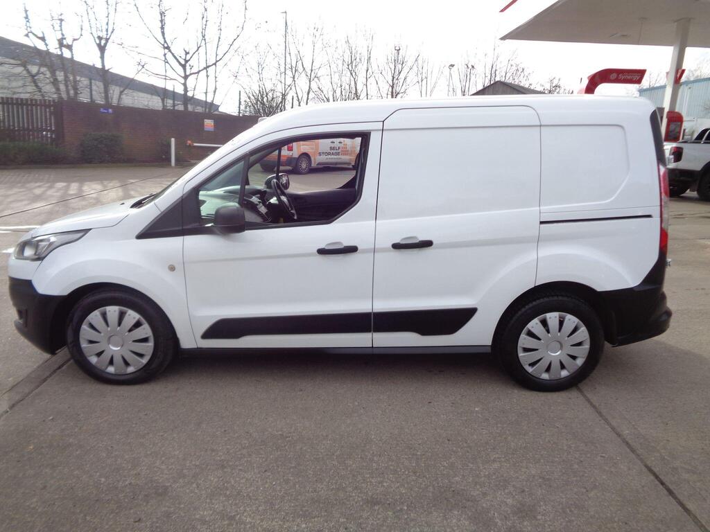 Ford Transit Connect Combi Van 1.5 220 EcoBlue Crew Van L1 Euro 6 (s/s) 6dr