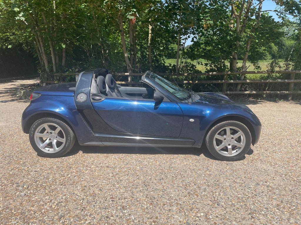 Used Smart Roadster Convertible 0.7 Light Special Edition 2dr in Kenley,  Surrey | South Croydon Motor Centre