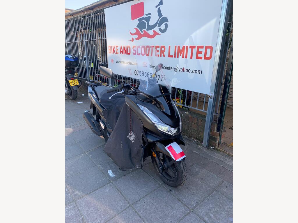 Honda PCX125 Scooter 125 CVT V-Belt Euro 5