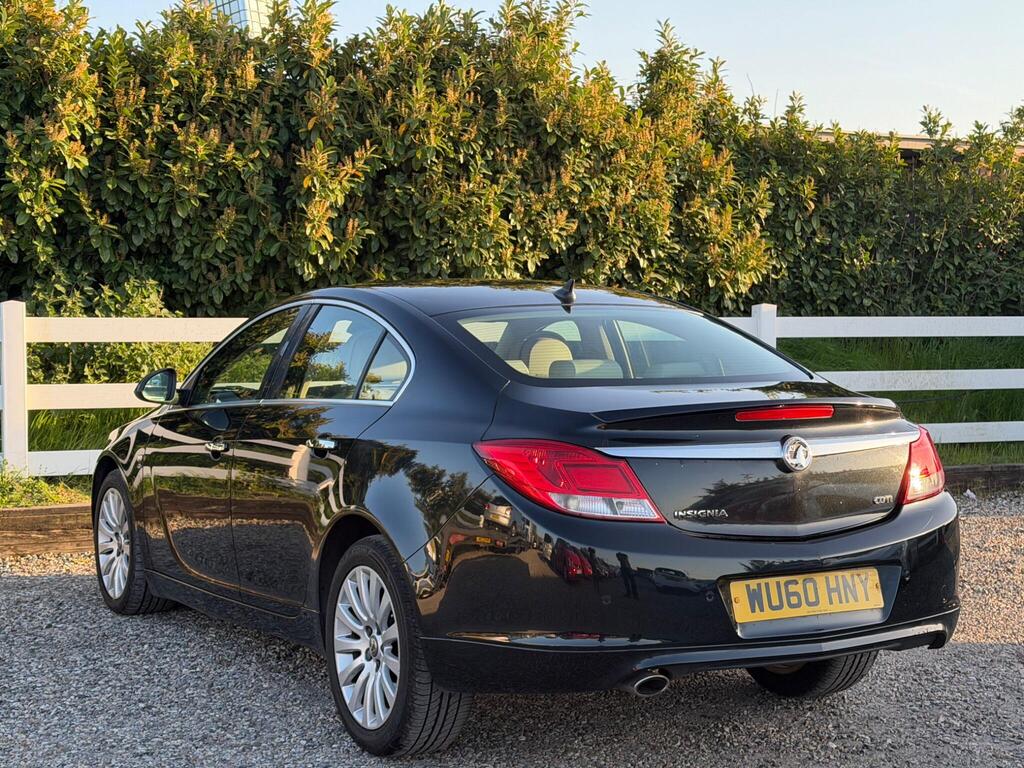 2010 Vauxhall Insignia thumbnail 9