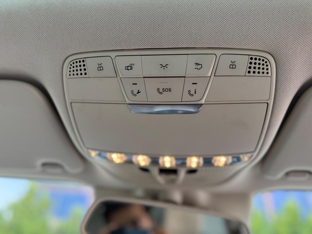 Mercedes-Benz GLC 2.1 GLC220d Sport (Premium) G-Tronic 4MATIC Euro 6 (s/s) 5dr thumbnail 40