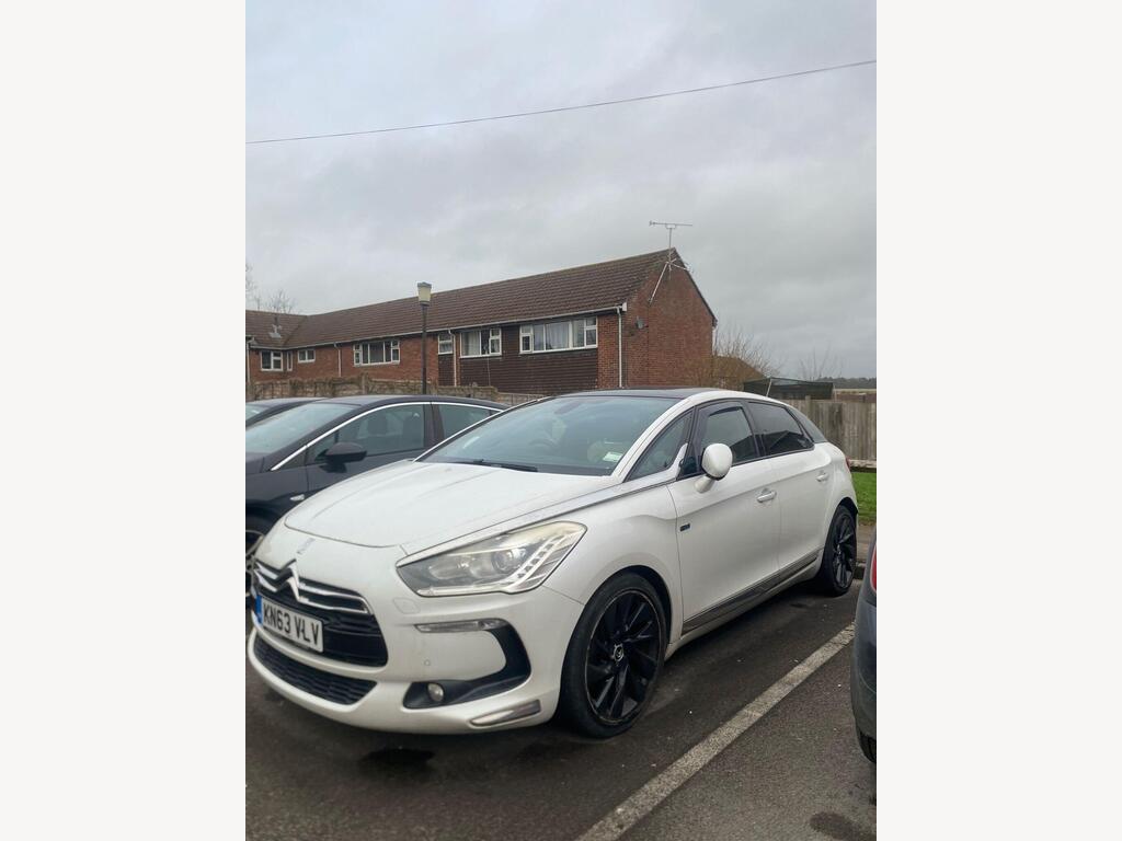 Citroen DS5