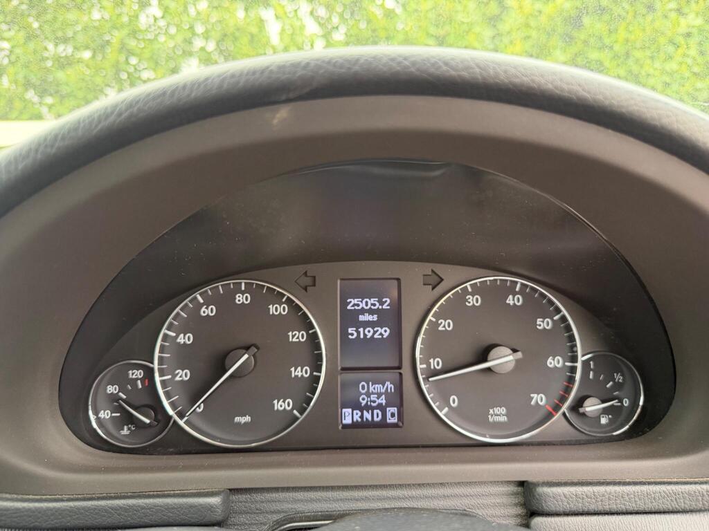 2007 Mercedes-Benz C Class thumbnail 28