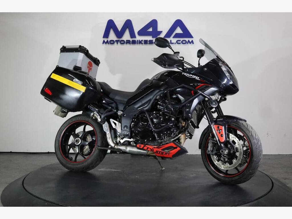Triumph Tiger 1050