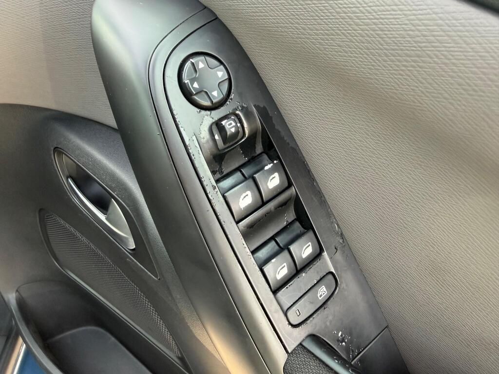 2016 Citroen Grand C4 Picasso thumbnail 26