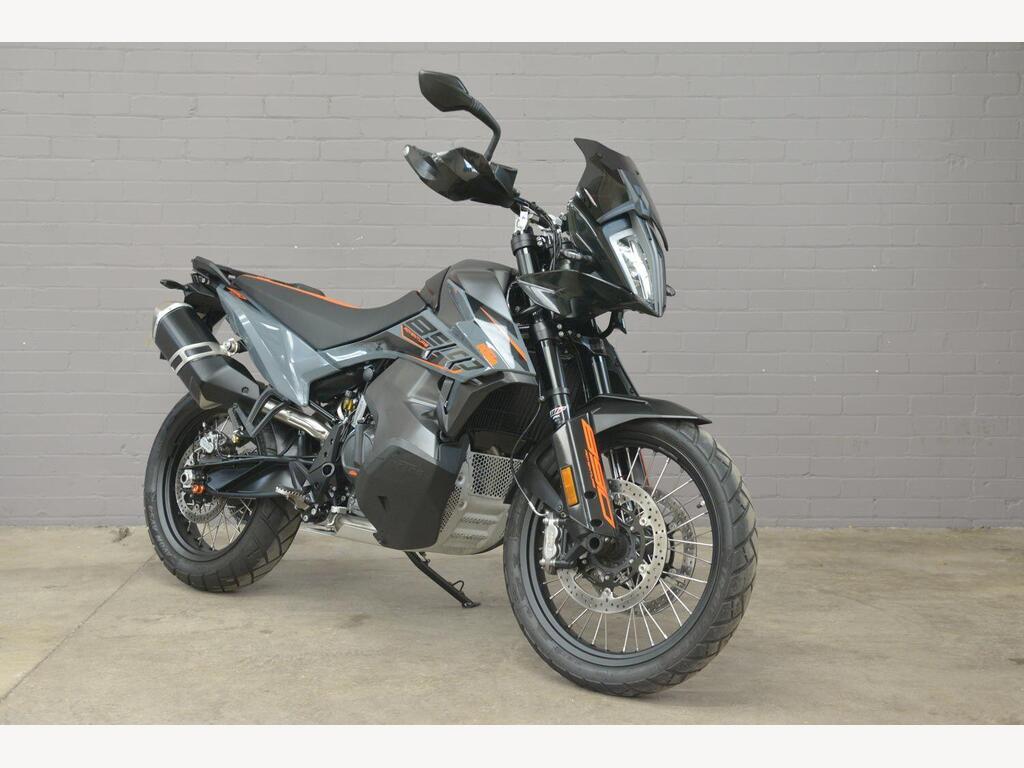 KTM 890 Adventure