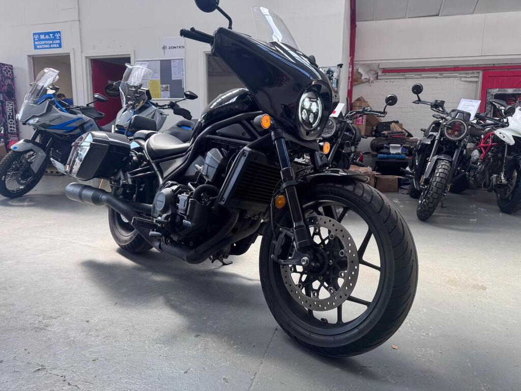 Honda CMX1100 Rebel