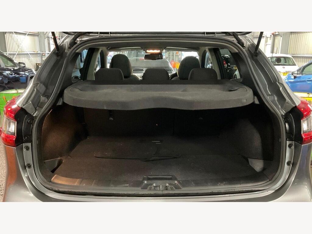 2019 Nissan Qashqai thumbnail 9