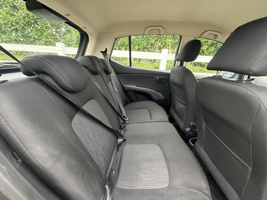 2012 Hyundai i10 thumbnail 21